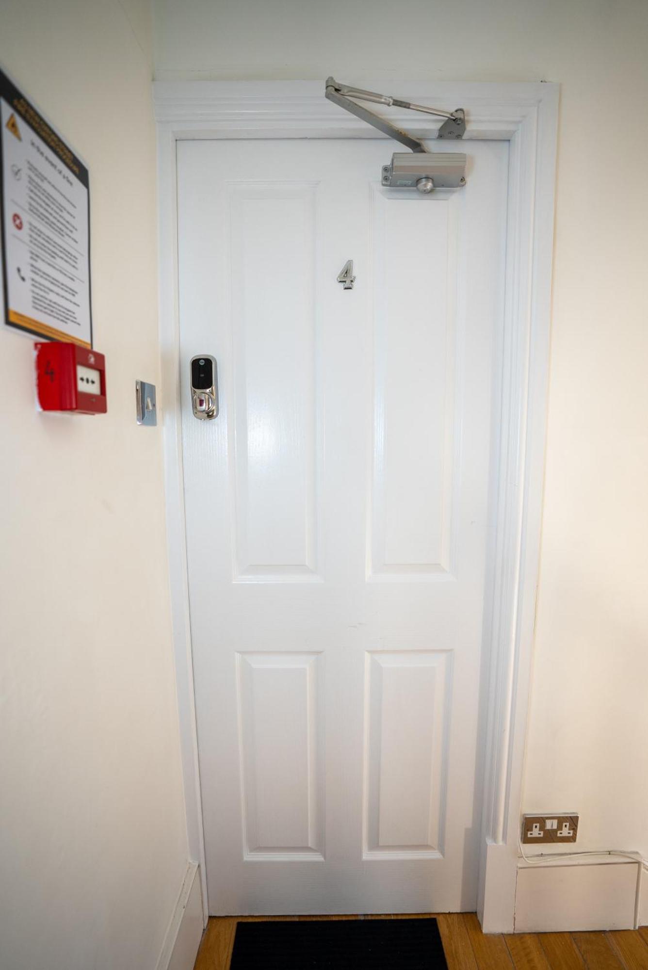 Stylish Flat Minutes From Covent Garden - West End London Eksteriør bilde