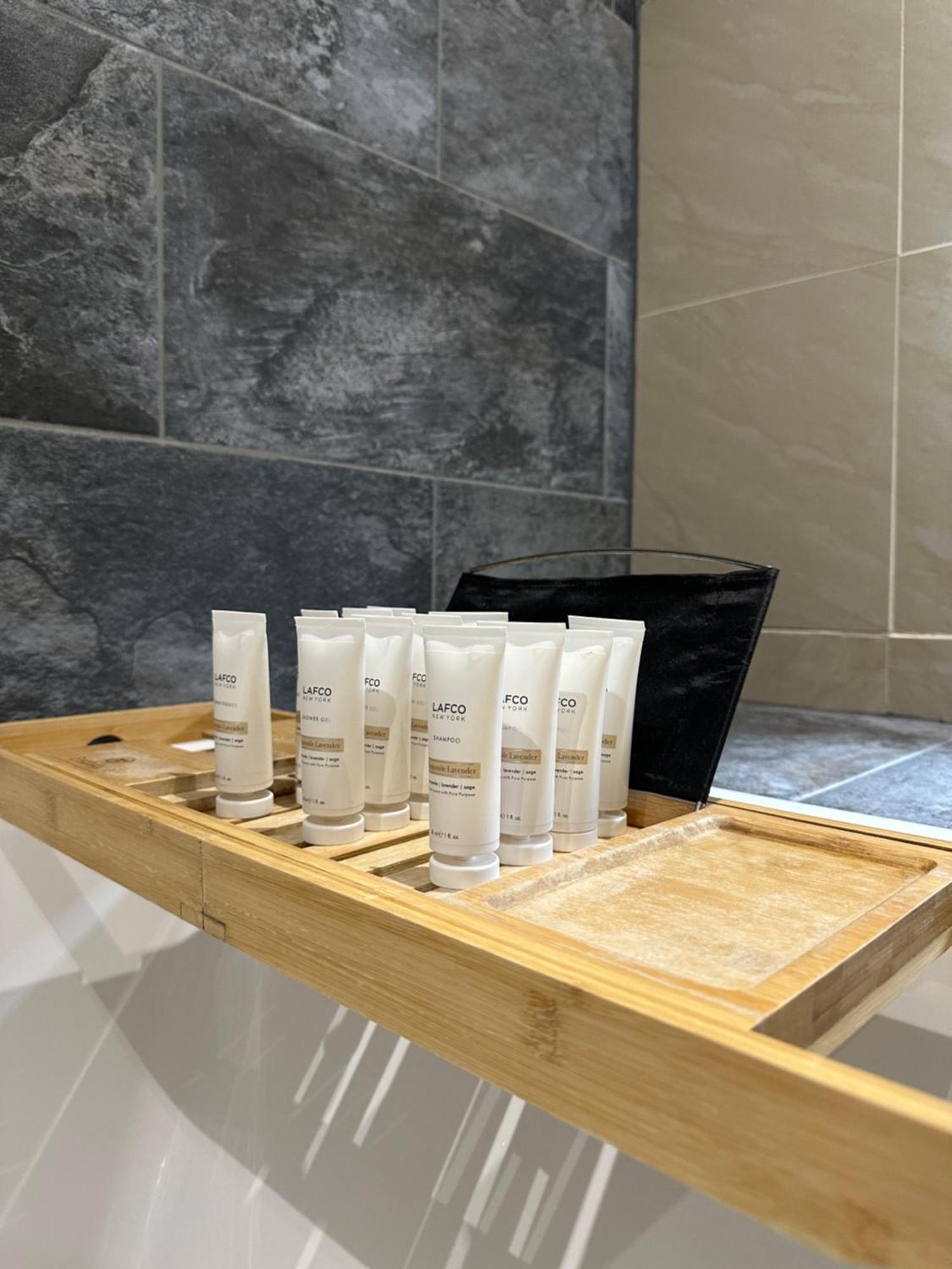 Stylish Flat Minutes From Covent Garden - West End London Eksteriør bilde